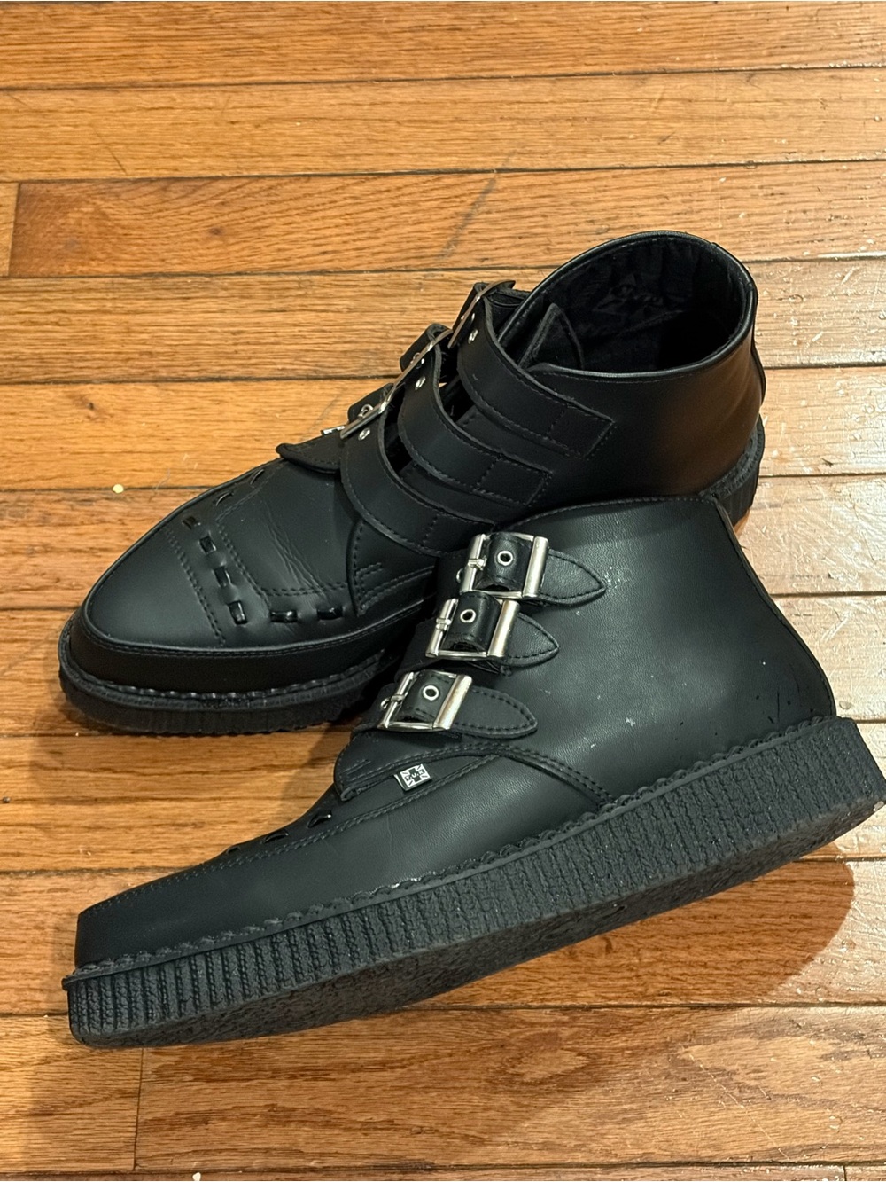 TUK Boot M9 W 11 Creeper 3 Buckle Black Pointed Toe Platform Vegan Leather